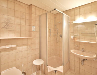 f2cf05ba-95f6-42e3-9e1d-4eabc997fc2b